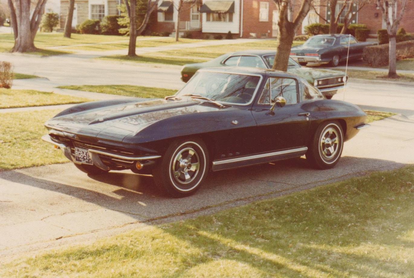 DAD'S OLD CORVETTE FOUND AND LOOKS AS... - Lost Muscle Cars | Facebook