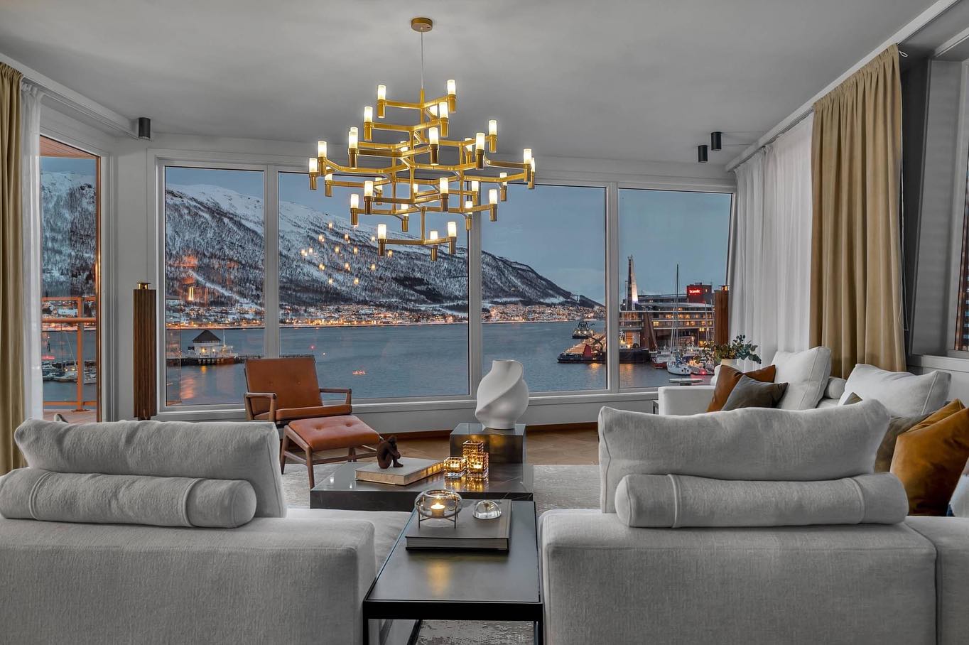 Real Estate Agency Landscape Stockholm Penthouse preview