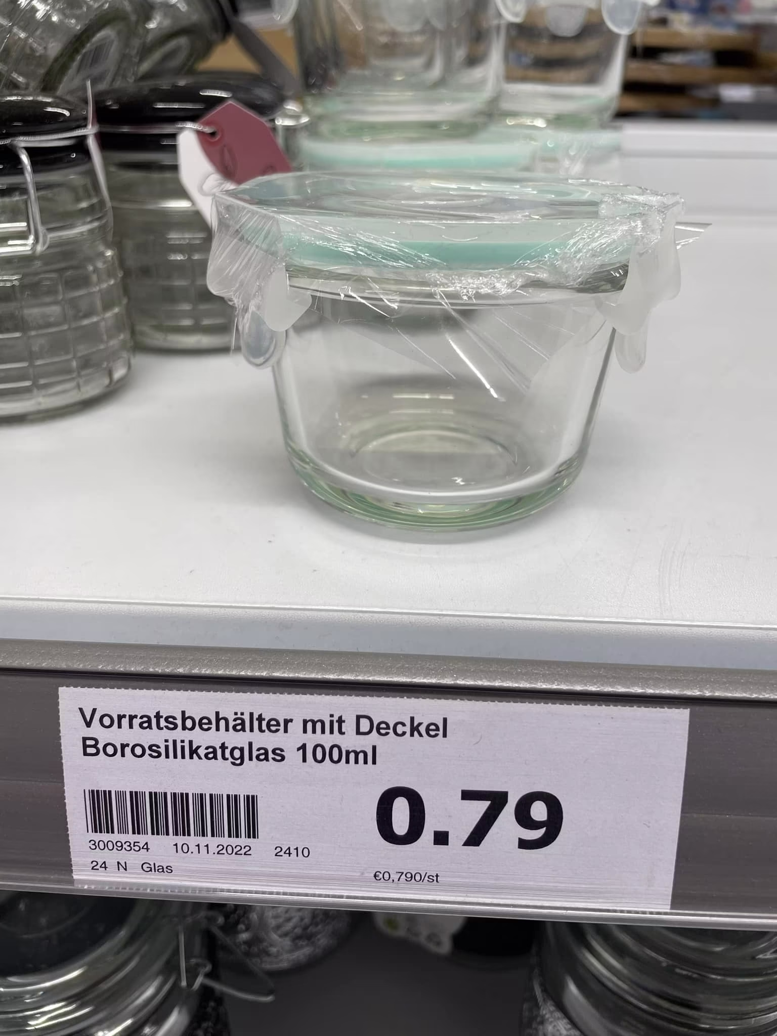Schaut mal gibts bei Action (hoffe passt jetzt besser)darf sogar in Geschirrspüler 🙂