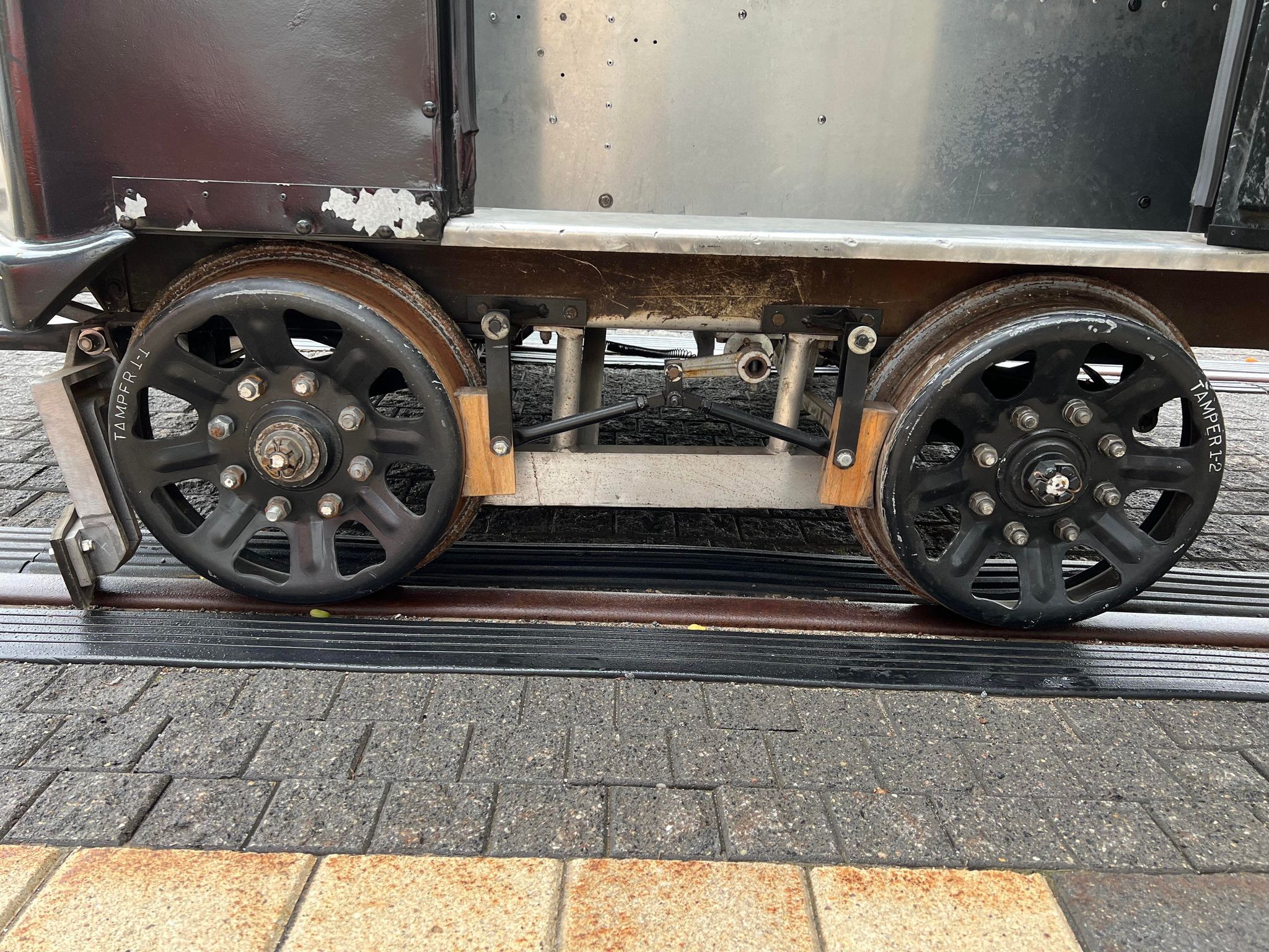 Bytown Railway Society - Left side wheels. Cast rail sweeps were ...