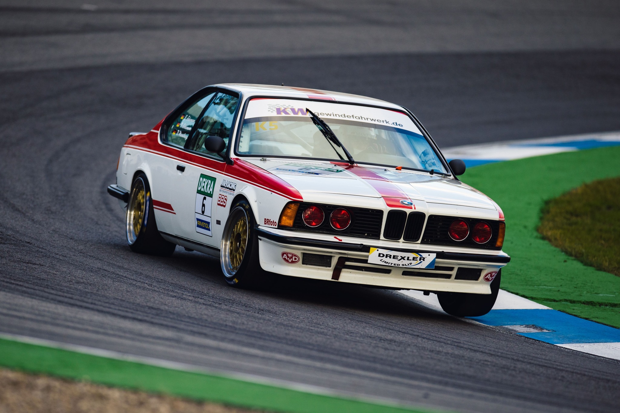 Olaf Manthey gewinnt DTM Classic Cup... - Manthey-Racing GmbH