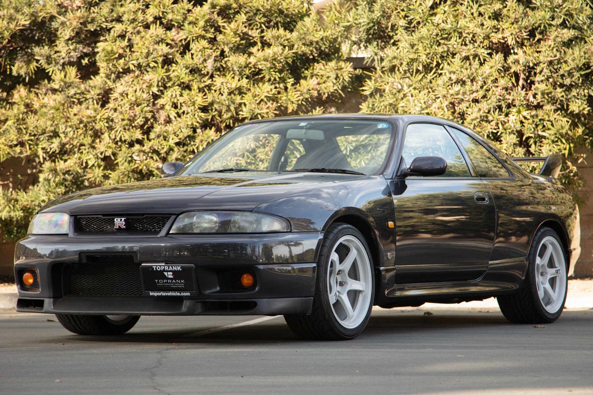 1990 Nissan Skyline GT-R in USA with preventative maintenance and