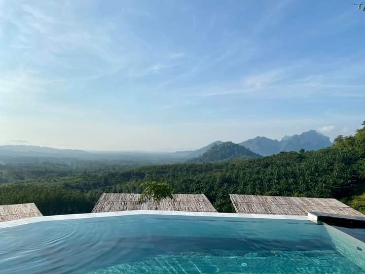 Caligo Resort - ธรรมชาติรังสรรค์ความสวยงามให้กับตัวเองเสมอ.... | Facebook