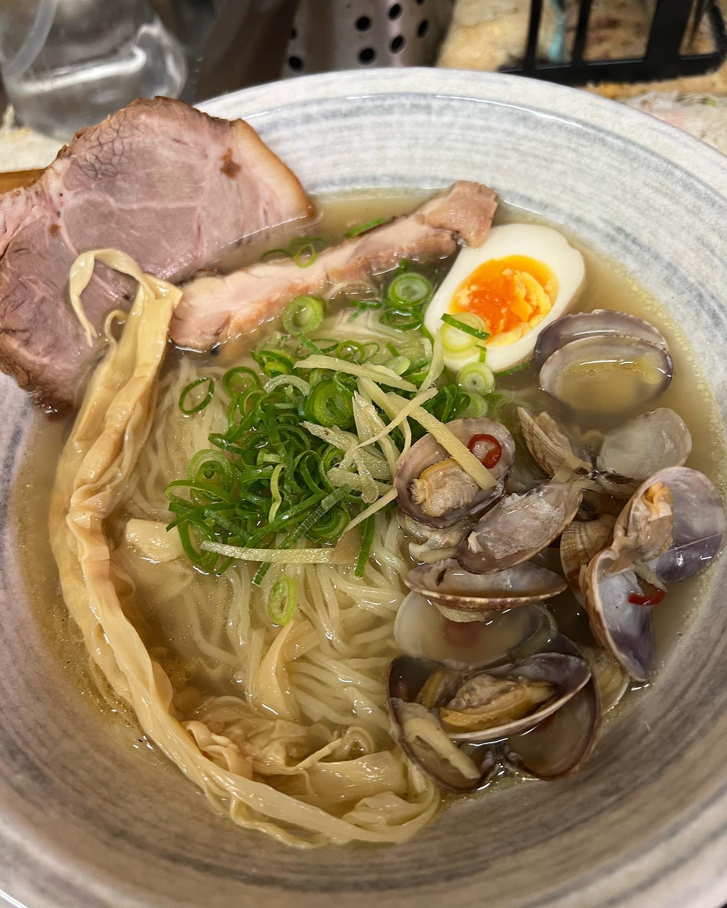 比 内地 鶏 中華 そば 田 乃井