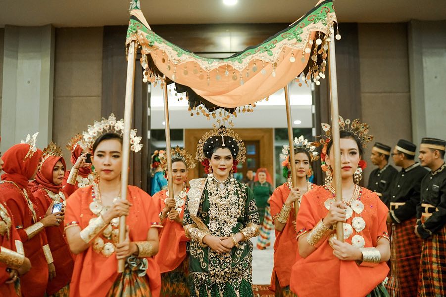 Shindy Bidury - - 06 Desember 2018 Malam Mappacci