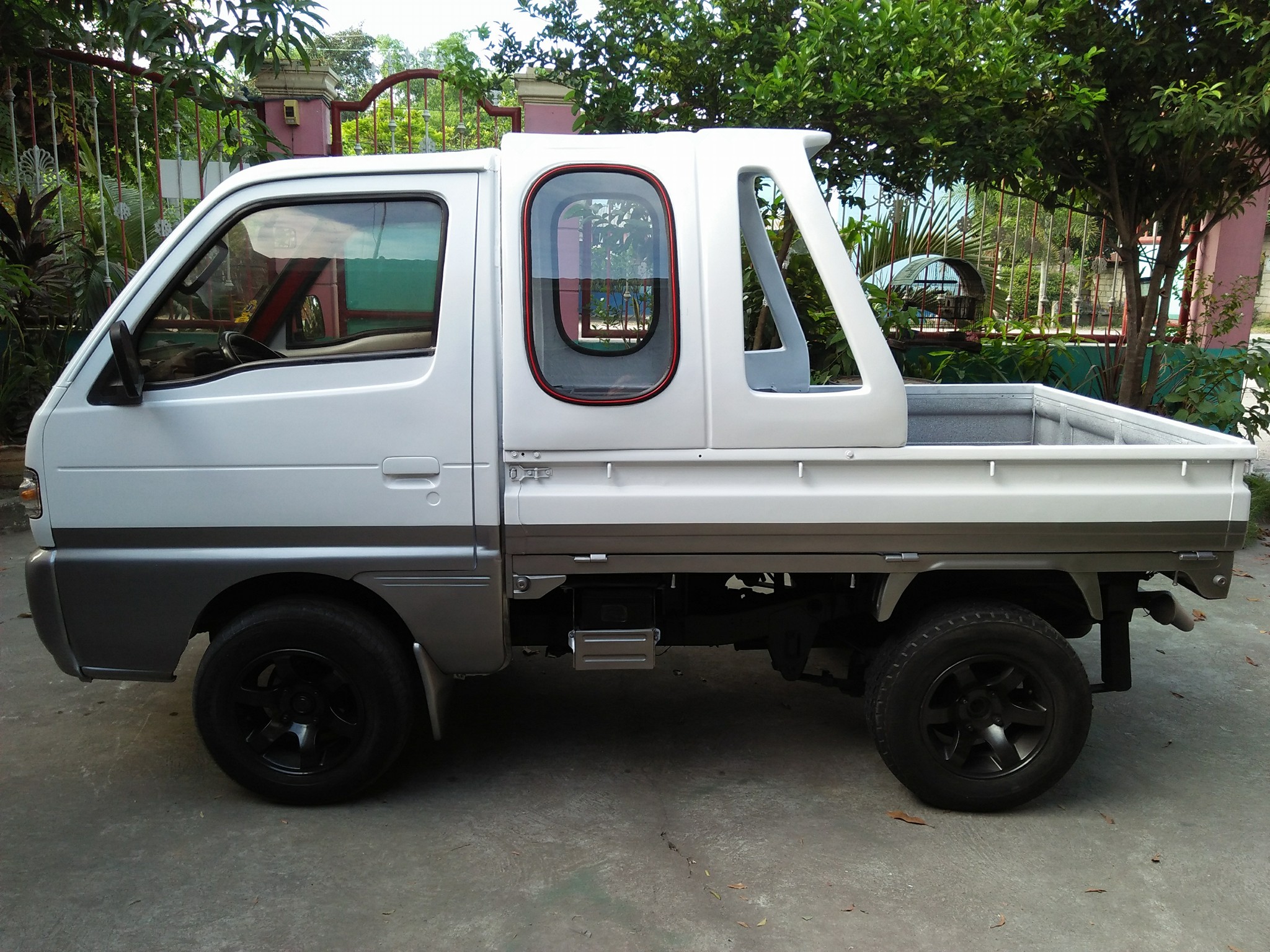 Multicab pang-negosyo. Tarlac City/Northern Luzon | Tarlac