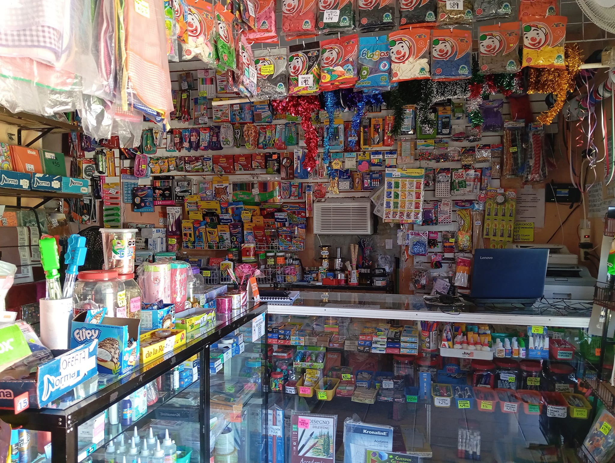 Papelería y novedades CARLA | Lerma Centro