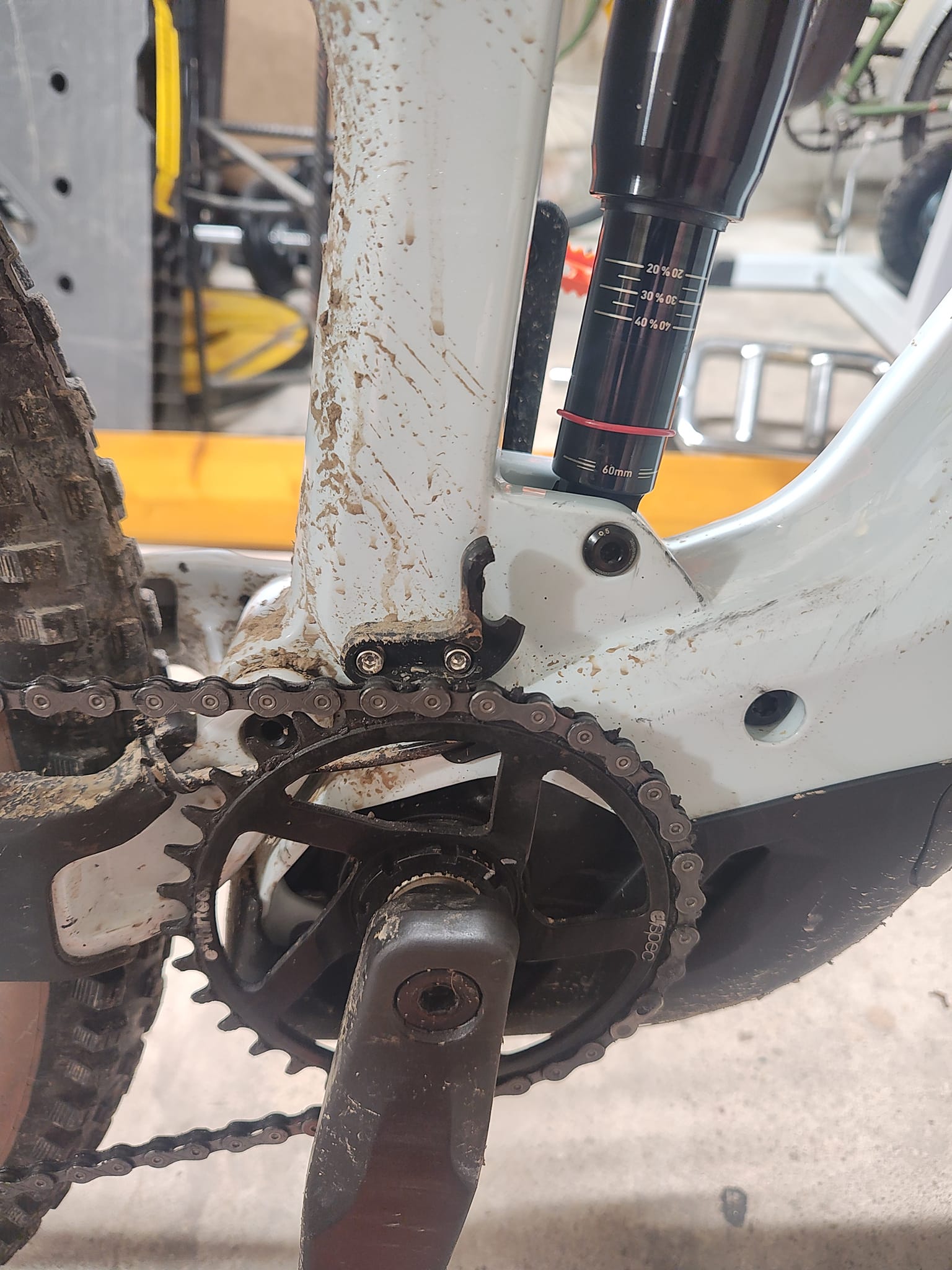 fahrradanhänger für 20 fahrräder 2-in-1 Hundeanhänger – Zusammenklappbar – Bis zu kg – Geeignet E-Bikes Framemaat:53 cm Category:E Bike Trekking_ACID Hybrid Tour Aufbewahrung von Dokumenten: Kampf