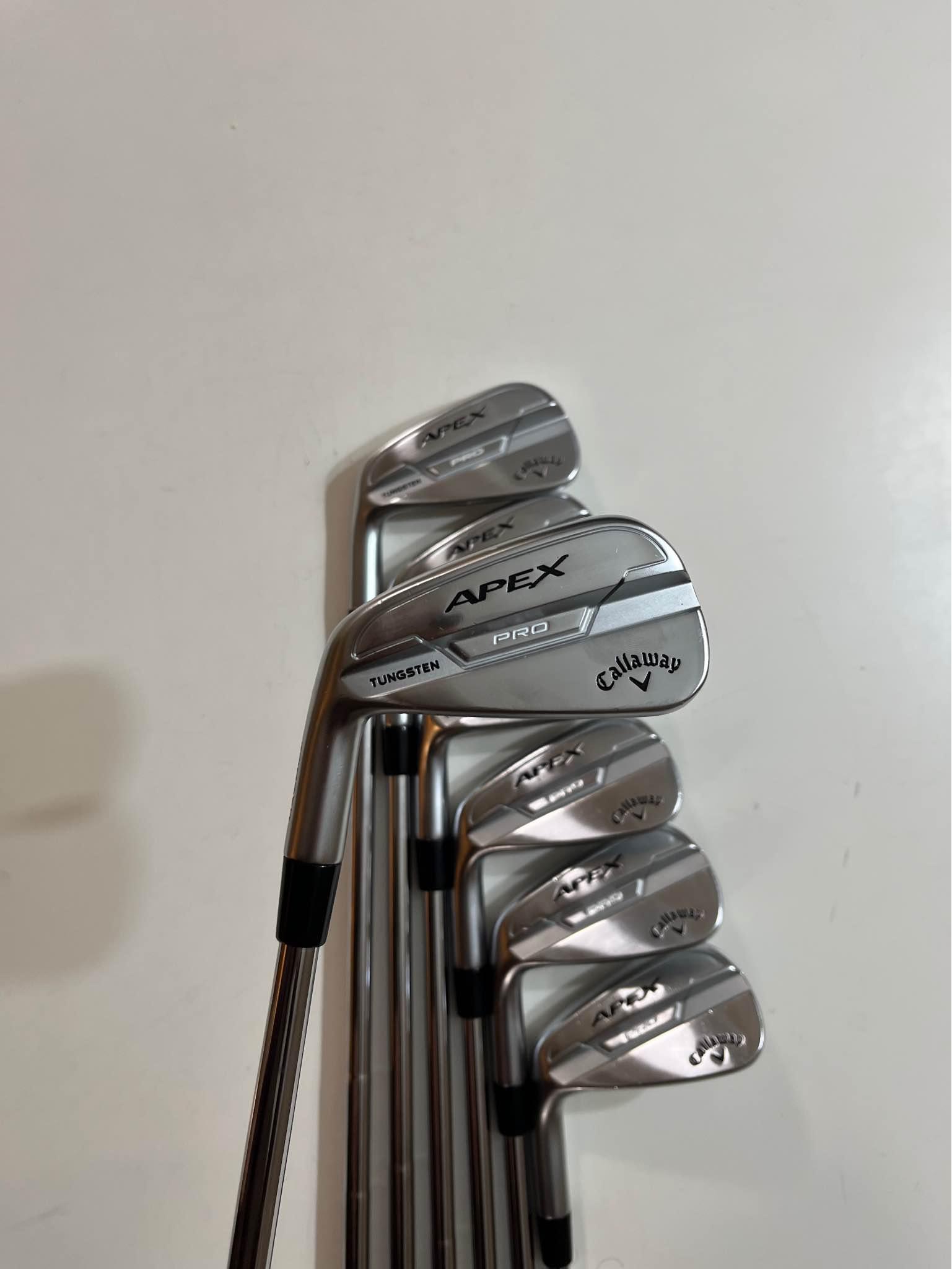 Callaway Apex Pro Iron Set LH Golf Clubs Kelowna, British Columbia