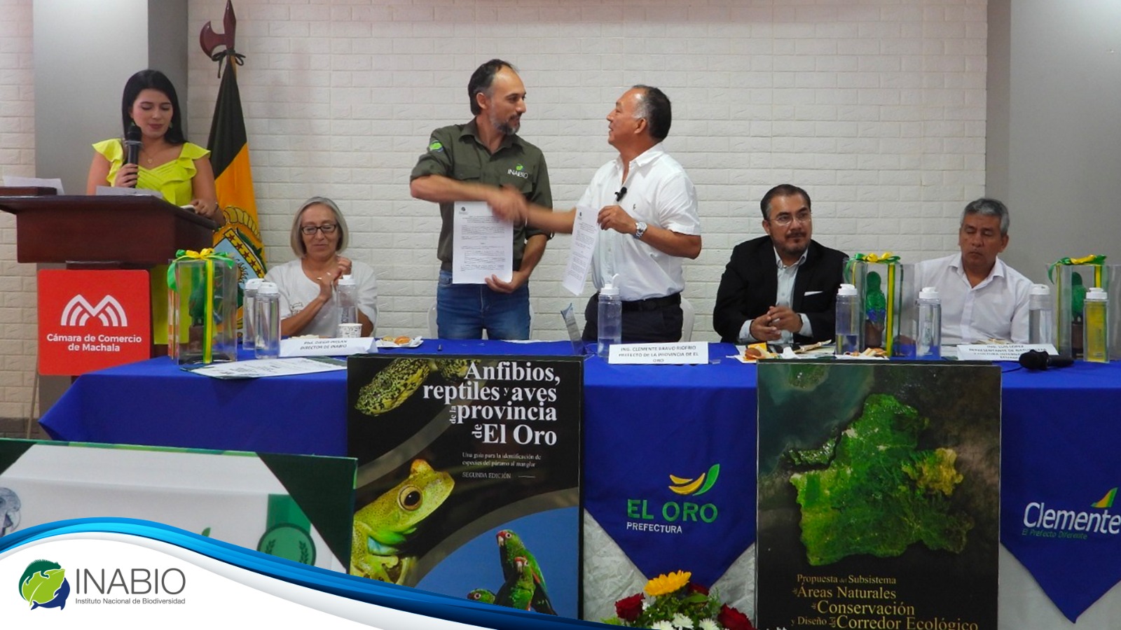 ️🦜🌎#Buenas... - Instituto Nacional de Biodiversidad - Ecuador | Facebook