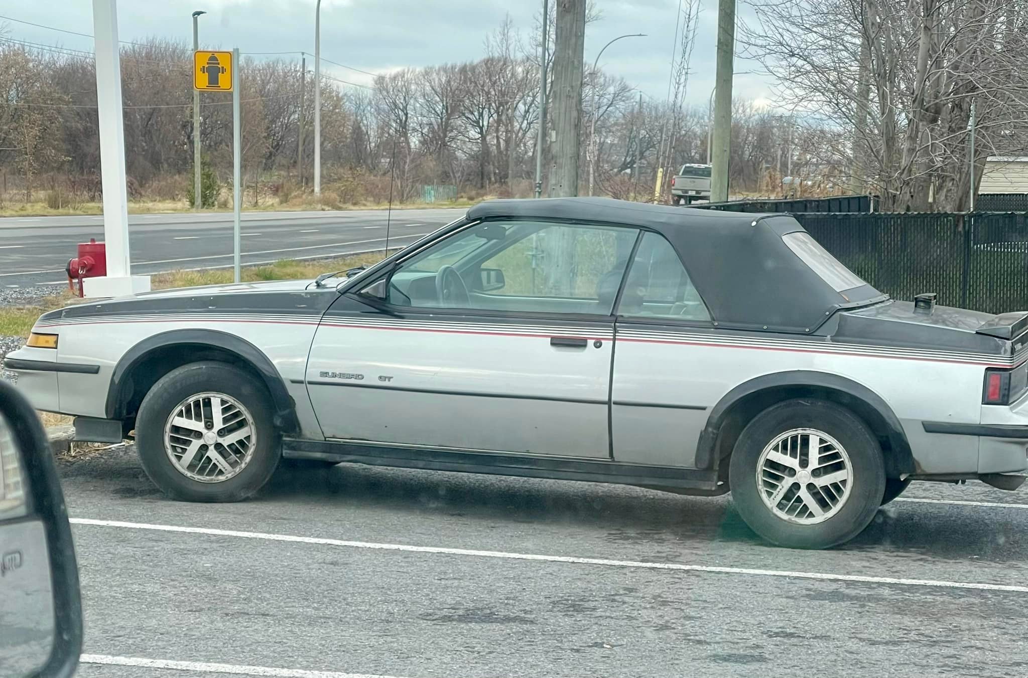 Thats my pontiac sunbird gt 1989 still a good shape