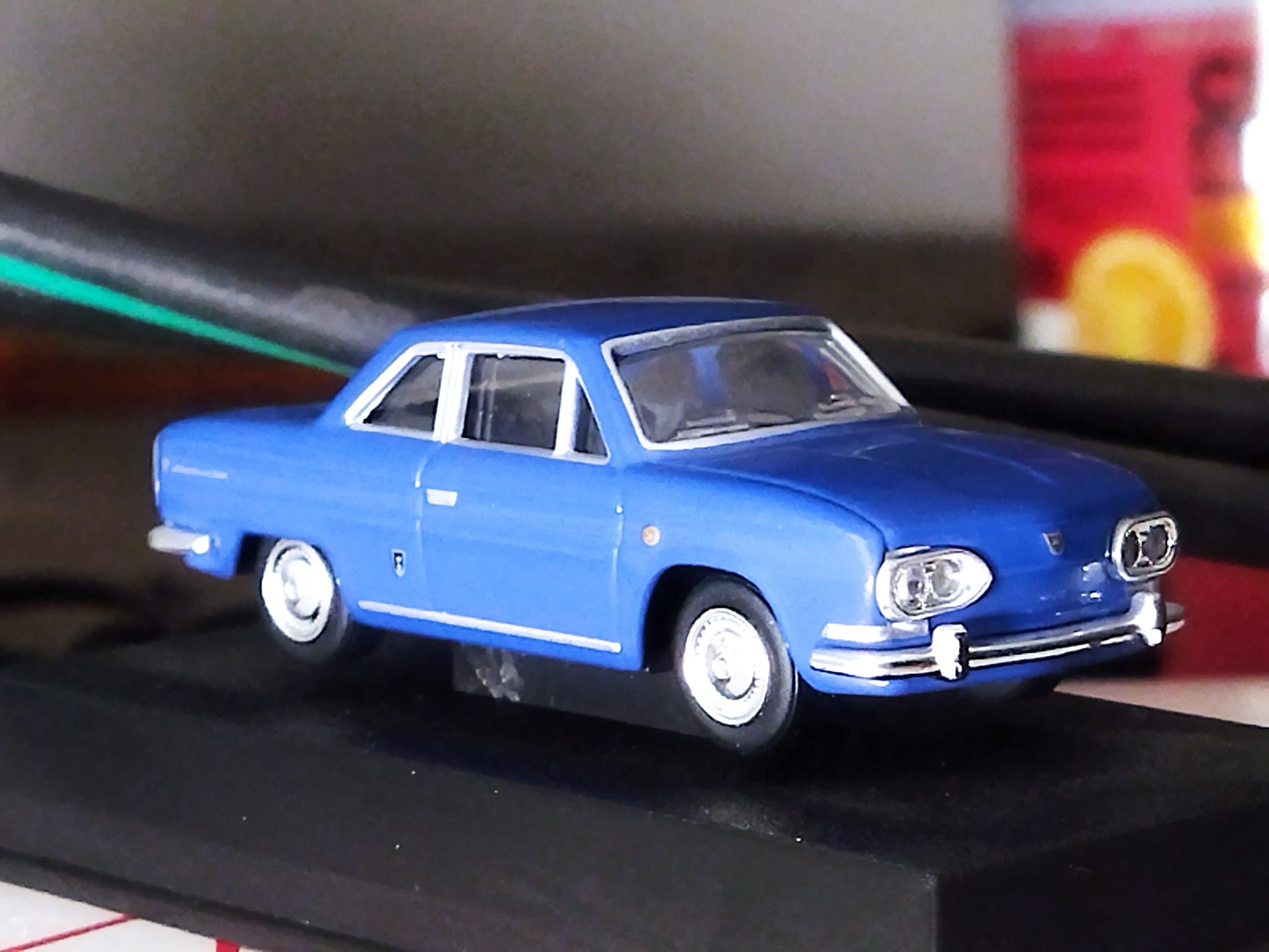 DCCL_H Hino Contessa 1300 Coupe 1:24 Hino Contessa 1300 1300Coupa