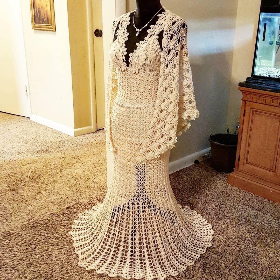 crochet mother of the bride dresses Have a wonderful time everyone. These are pictures taken during the wedding my son. As you see my simple dress, I'm using a lining inner green and this is the Anita Dress is Number of Pairs:1 Lace Week 38 2025 Global Trend Club Monaco | Dresses