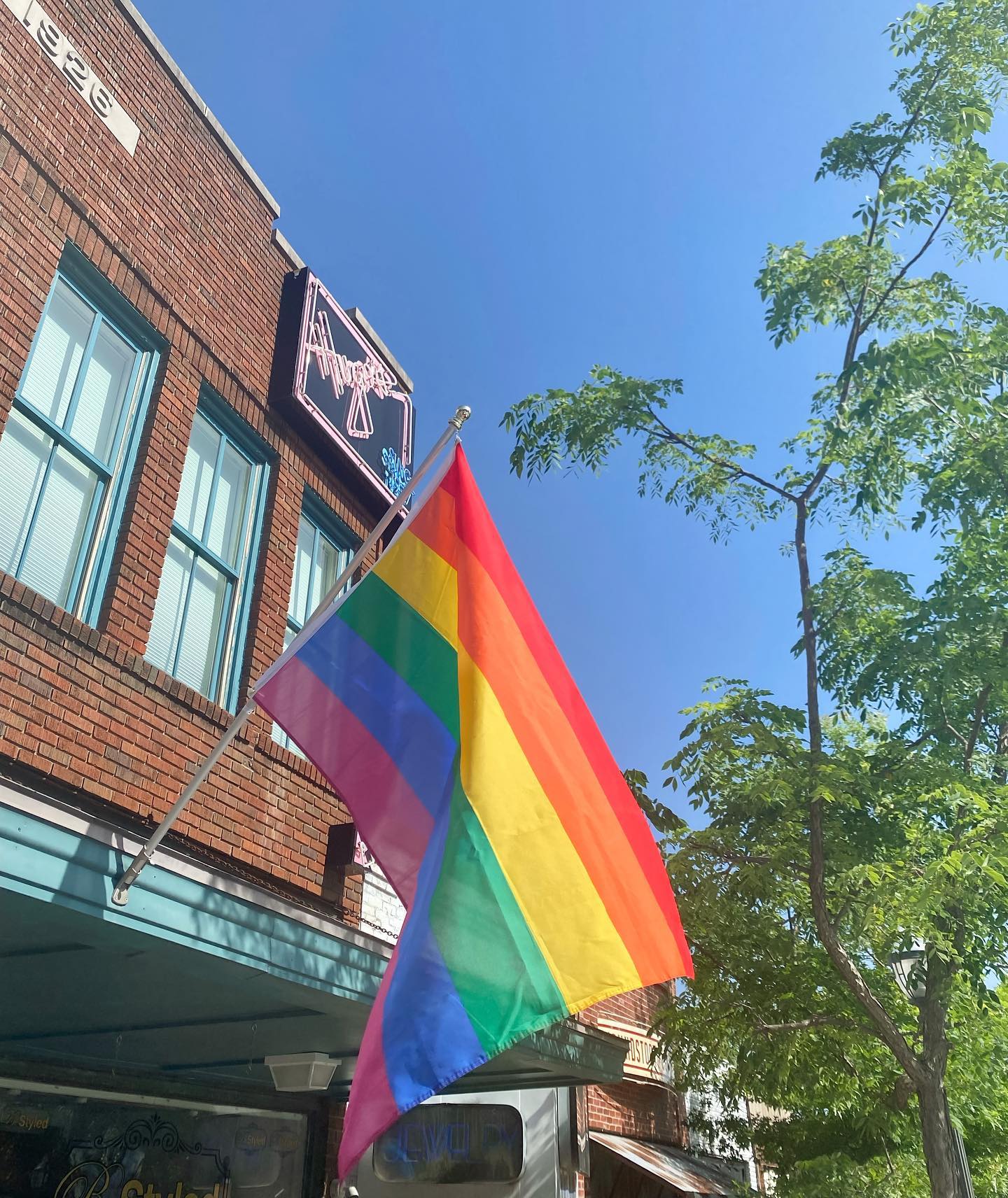 Hugo's - Happy pride from the Hugo’s team🏳️‍🌈 | Facebook