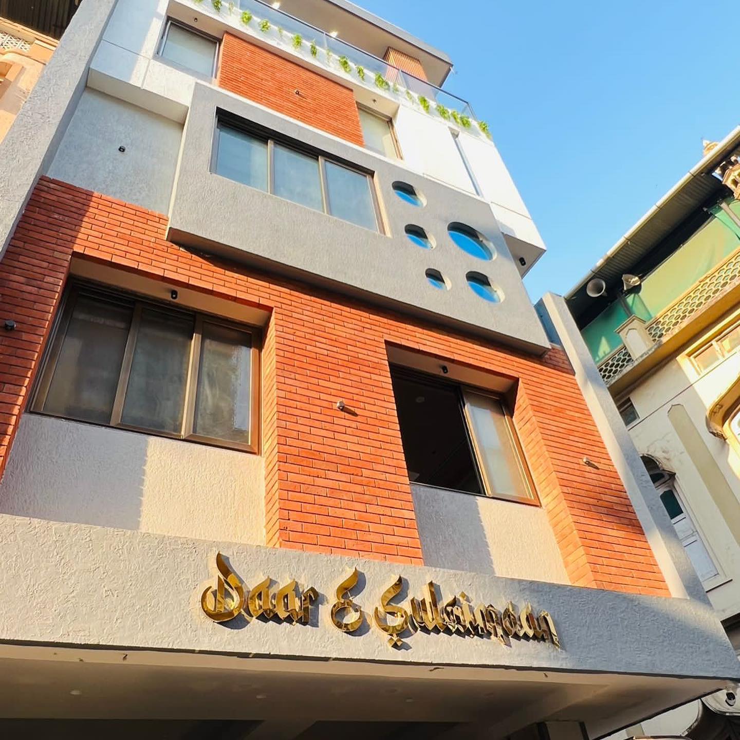 SIGN Studio | Surat