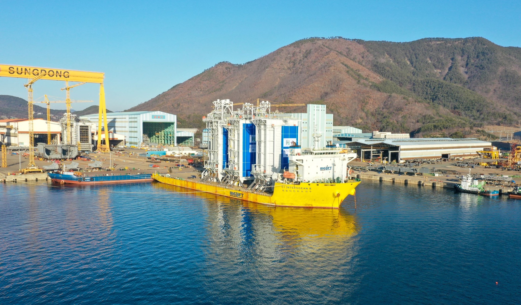 Last week our CY Interocean II loaded... - BigLift Shipping | Facebook