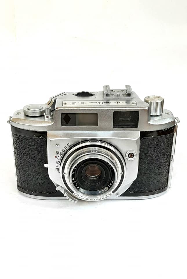 Minolta A-2 35mm rangefinder camera from 1956