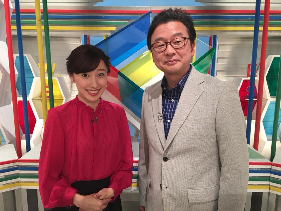 とても残念ですが NHK Eテレ ニュースで英会話 が3月で終了します ニュースがよくわかるし いい番組だと思うけどなー 鳥飼先生 スタッフのみなさん お疲れ様でした MCの 楠紗友里 さんと最後