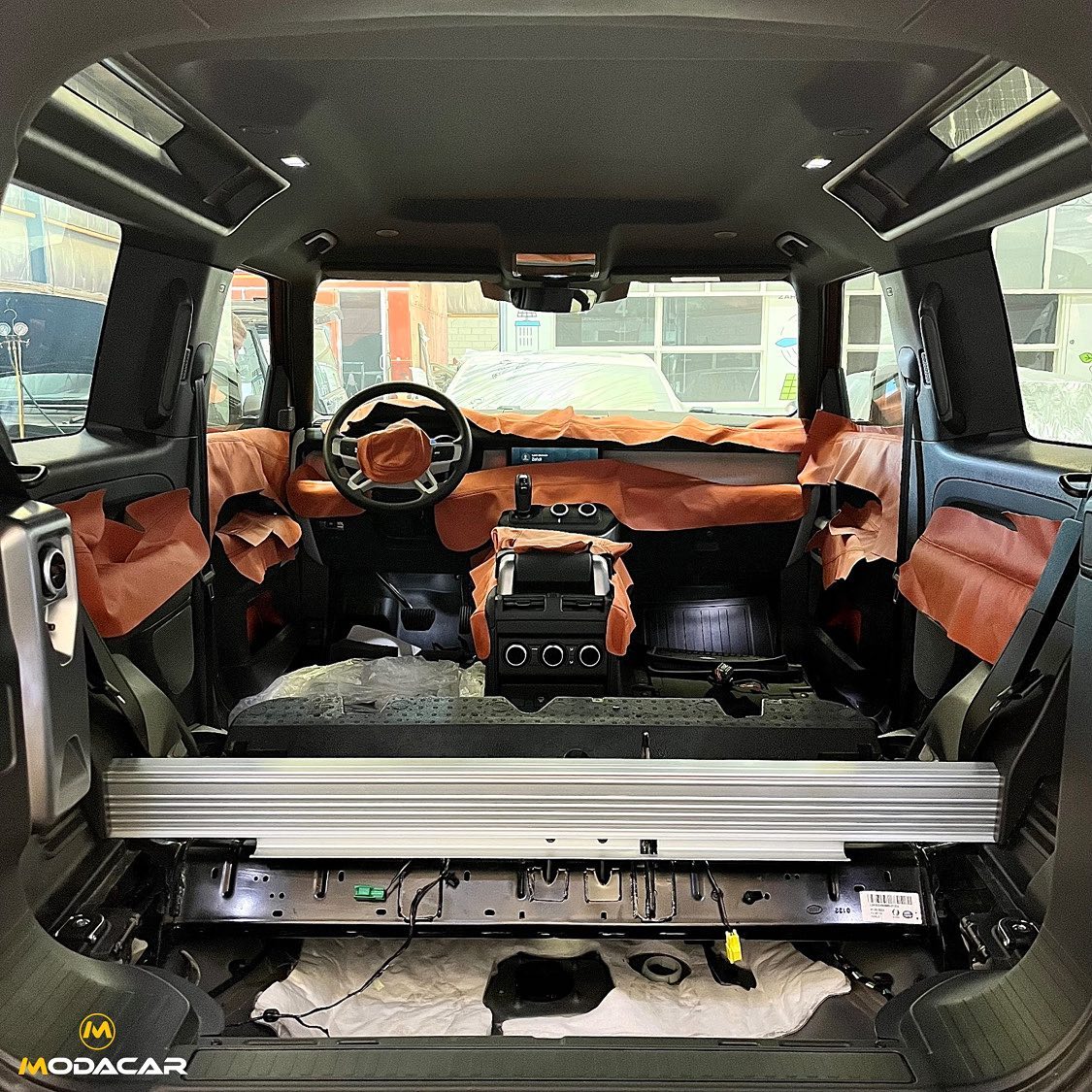 MODACAR - All out. Install again. Full interior...