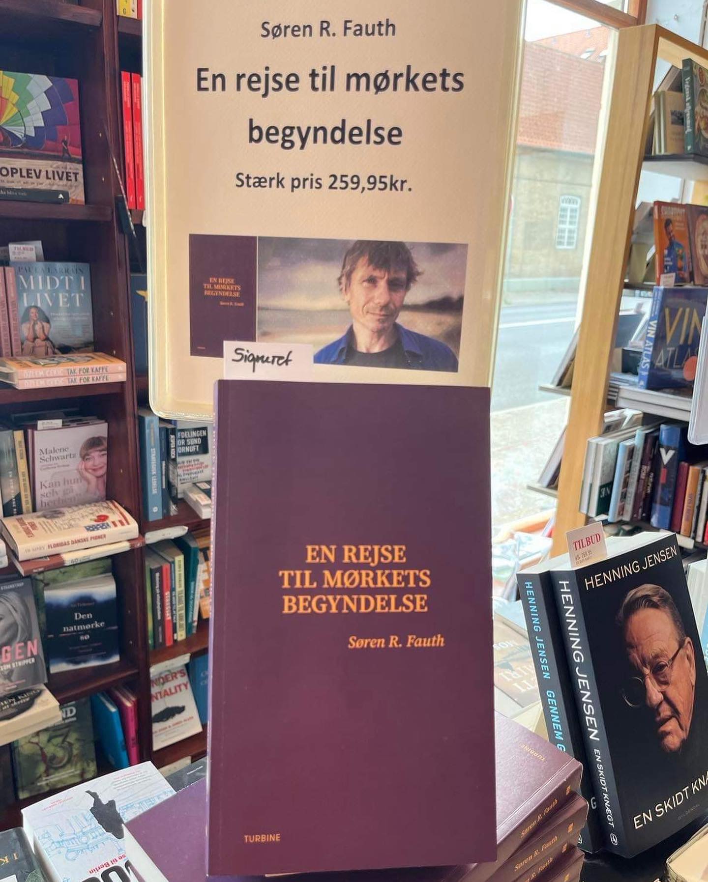 Søren Fauth ~ “EN REJSE TIL MØRKETS... - Billunds Boghandel | Facebook