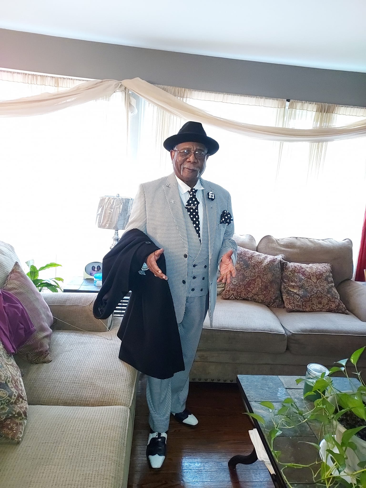 Maurice Washington Sr added a new... - Maurice Washington Sr