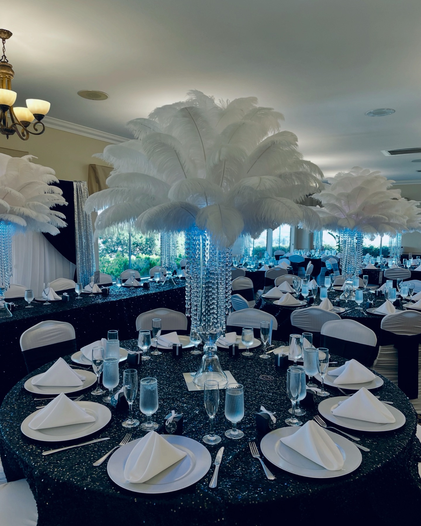 Rent-a-Centerpiece - Dreamy elegance brought to life Our luxurious