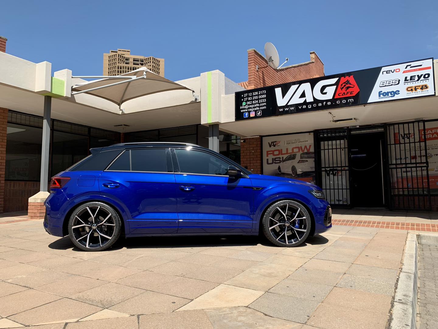 VAG - 20” OEM Arteon R wheels complimenting the T-Roc perfectly 👌🏽 # ...