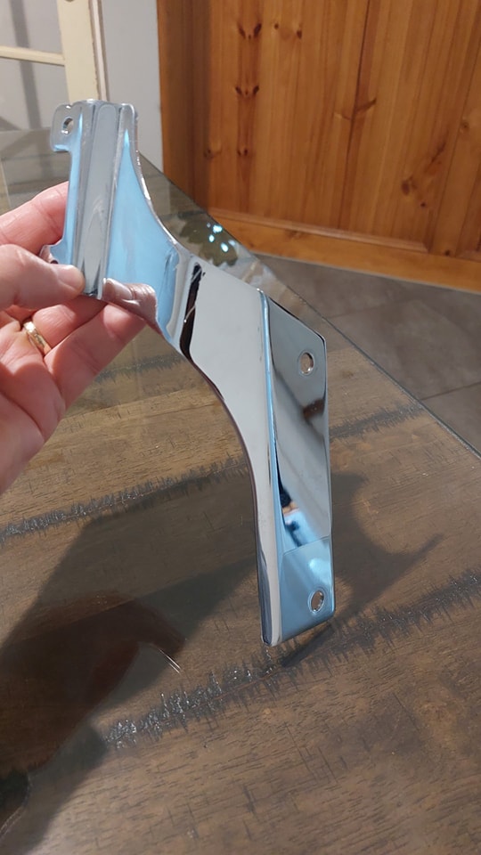 What are the part numbers for Triumph Rocket III brackets?