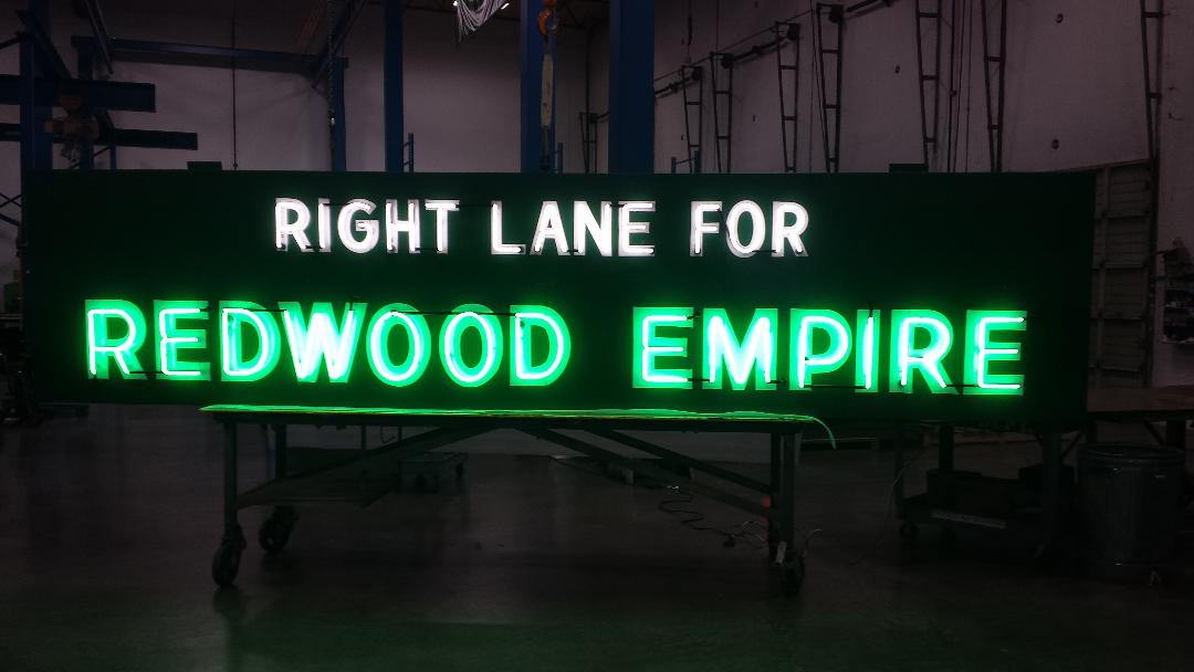 COLOR Neon | Eugene OR