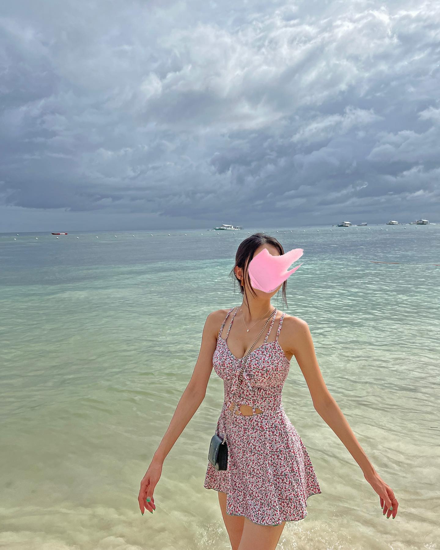 모노빈제이 - 💕로슈아원피스수영복 비치원피스로도 수영복으로도 완벽해요😌 #모노빈제이 #monobinj...