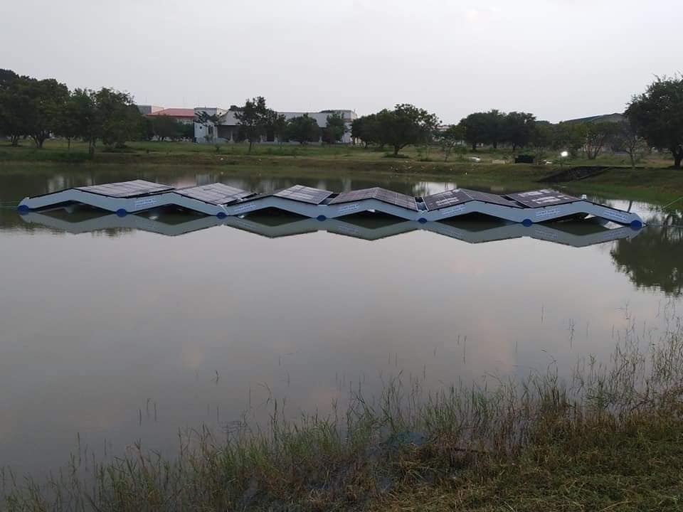 E17 UoJ - Sri Lanka’s first floating solar plant in...
