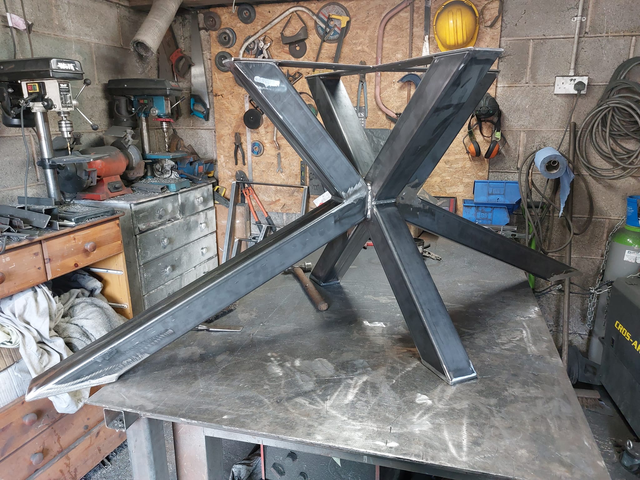 Extra large spider frame... - Ivy engineering/fabrication