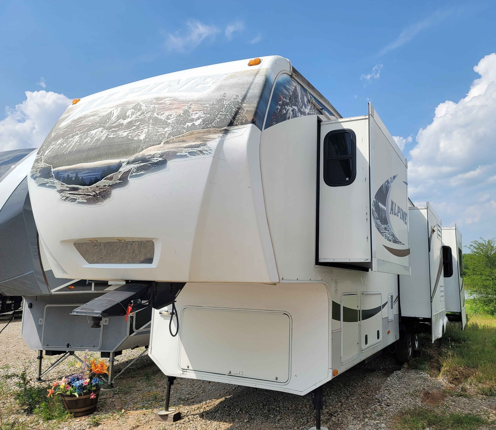 2013 Alpine 5th Wheel 4 Slides Arctic MASSIVE STEAL WONT LAST!! - RVs ...
