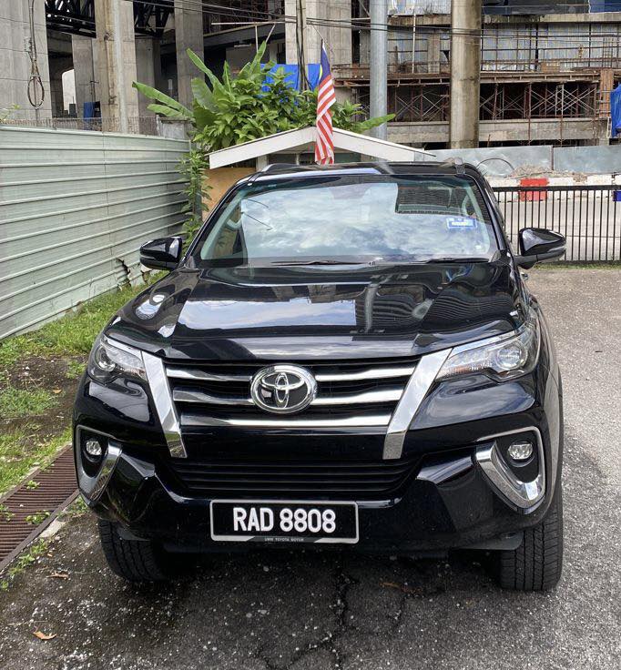 刚到的Toyota Fortuner 2.4 VRZ (A) Diesel Full Spec, Year 2020, 哩