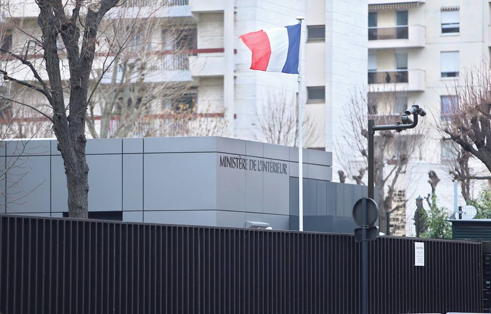 Centre Français de Recherche sur le Renseignement - A lire : RENSEIGNOR ...