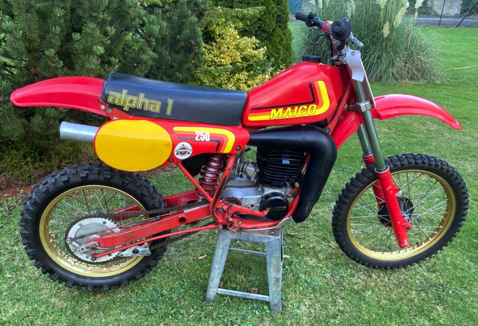 Ad - Maico 250 Alpha 1 - Even the little ones look tough 😁 For