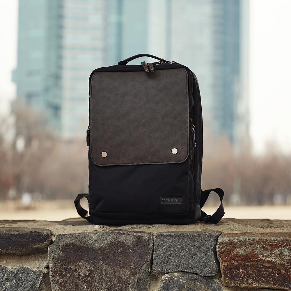 Merrell - ::: BACKPACK STYLING ::: 모던한 클래식 백팩으로 스타일 🆙 넉넉한...