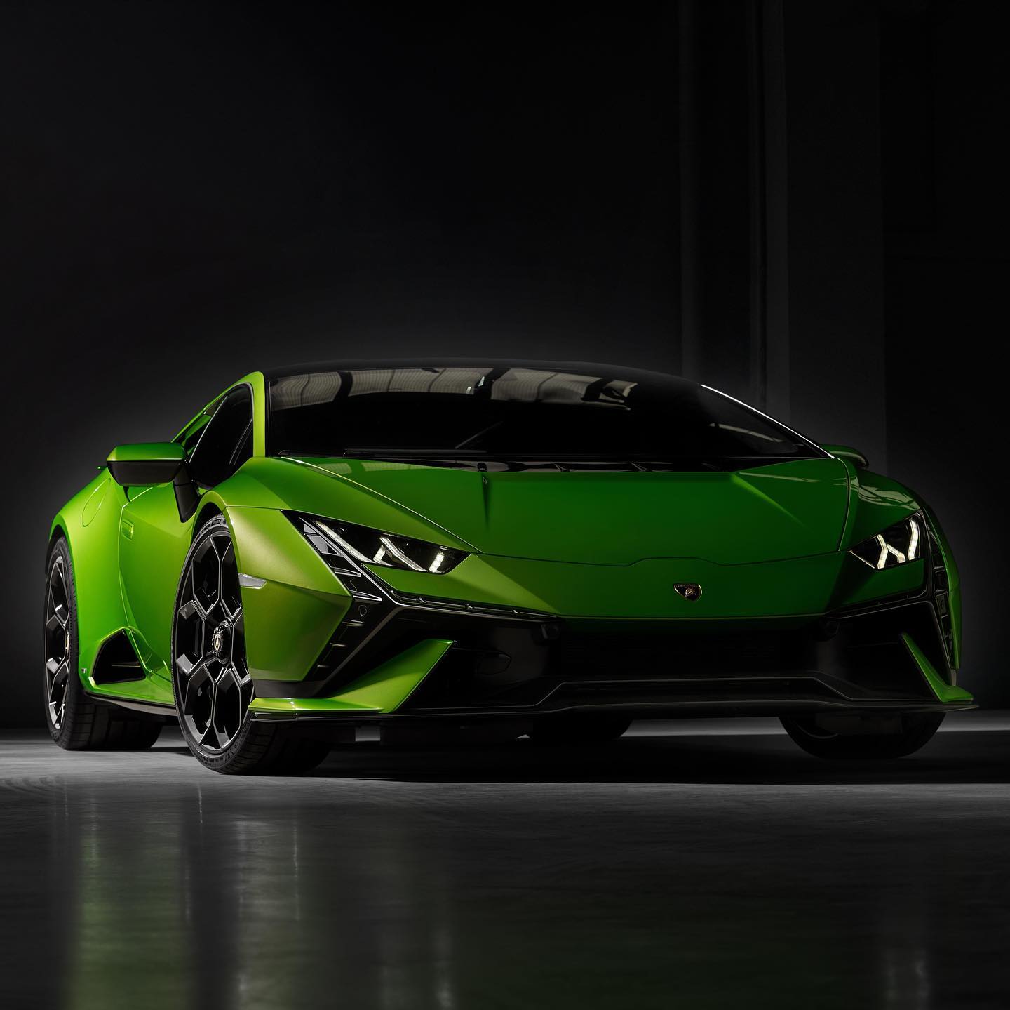 Lamborghini - Only 1 week left to receive our #Service promotion! Act ...