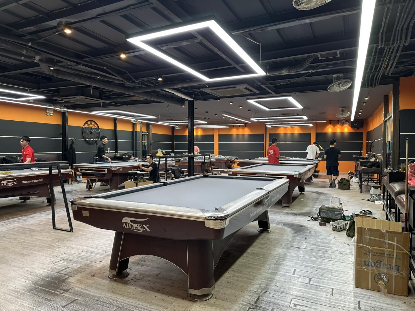 X.S Billiard Club - 61 Lê Văn Lương | Hanoi