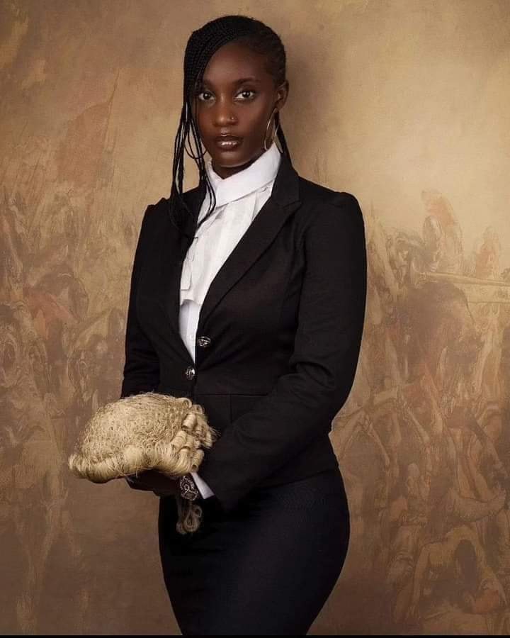 lady lawyer dress code Pictures of this female drove the Internet crazy with different opinions Lawyers in the house Is this dressing acceptable even outside the law court or she is breaking any code? fully assembled