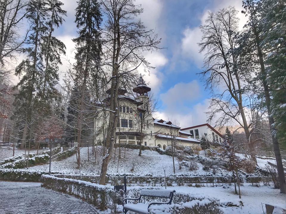 Hotel Oltenia Baile Govora... - Hotel Oltenia Baile Govora