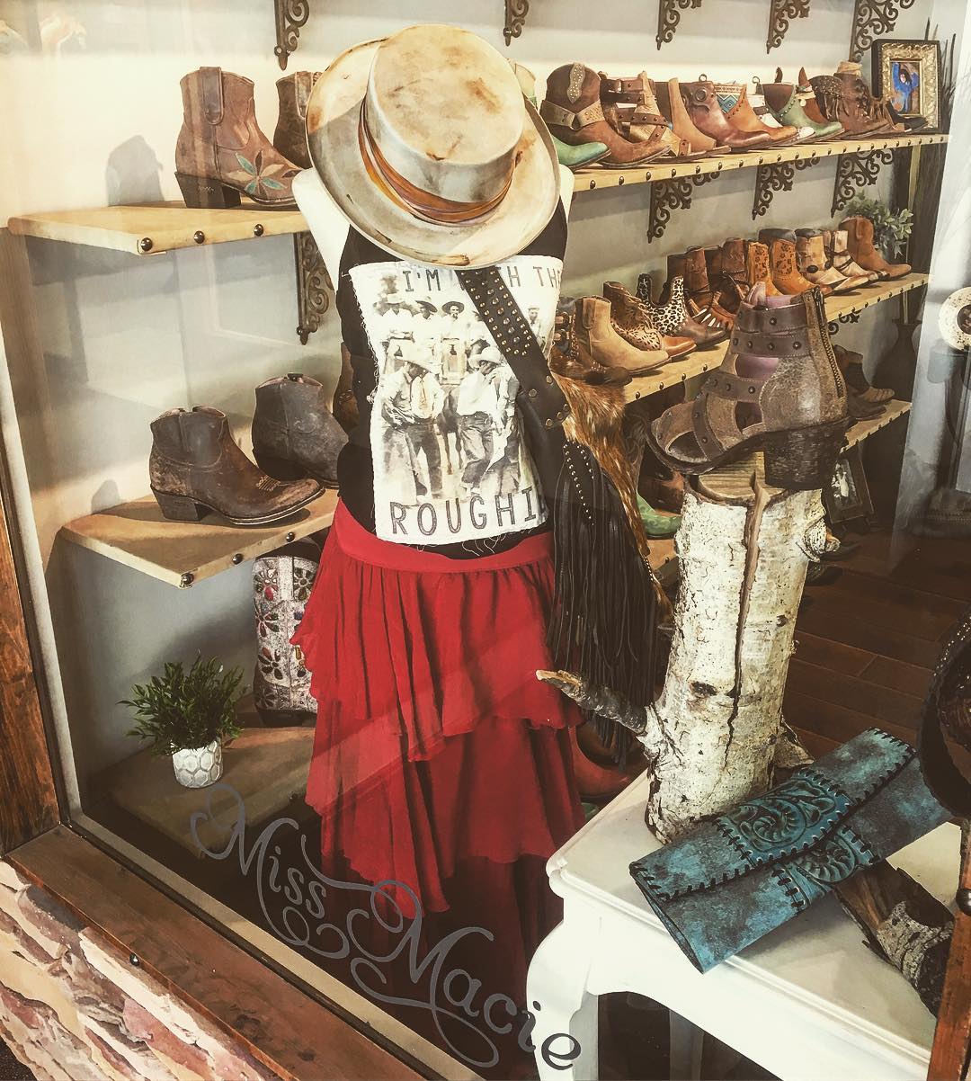 The Cowboy Lady & Company - Denver WESA showroom #4360 @missmacieboots ...