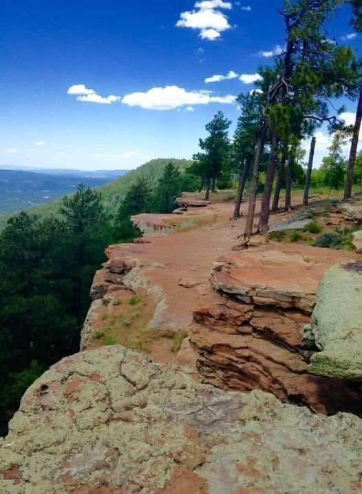 Beauty - Mogollon rim, Payson AZ | USA The Mogollon Rim, a stunning ...