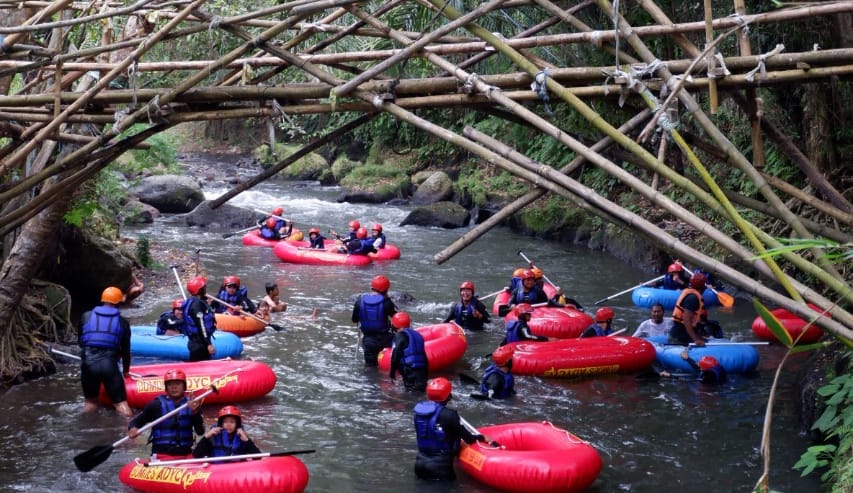 Rafting - Pekalen Rafting adalah operator wisata arung jeram atau ...