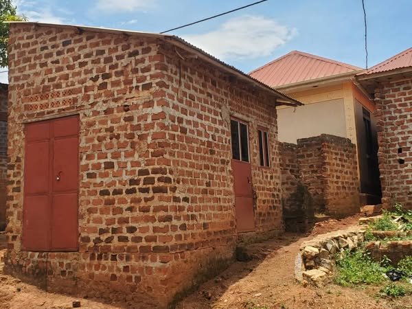 Own It Property Listings | HOUSE ON SALE IN KAWANDA KIRINYABIGO @9.5M💥 ...