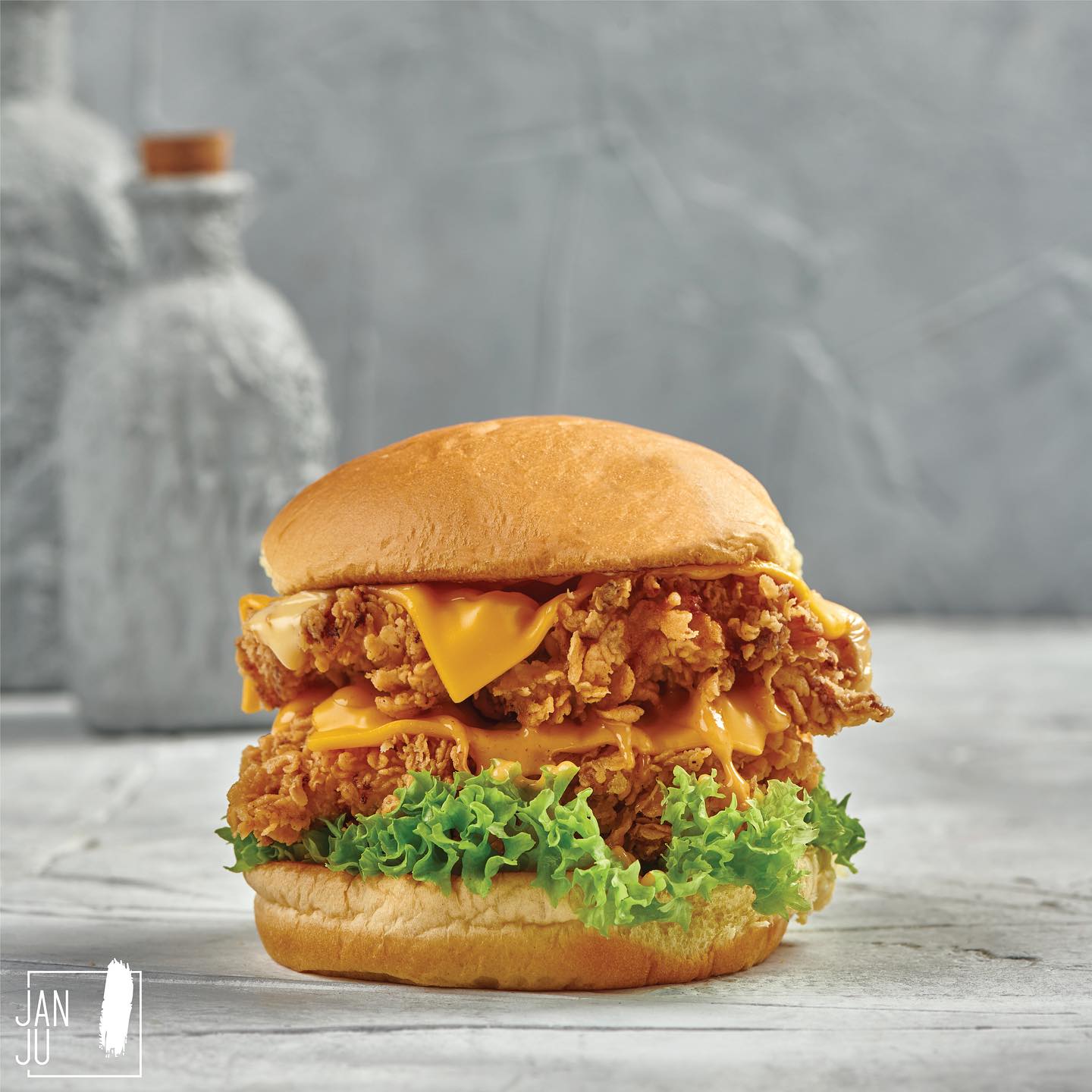 janju.bh - Classic Chicken Burger 🍗😍 #Janju #JanjuBahrain...