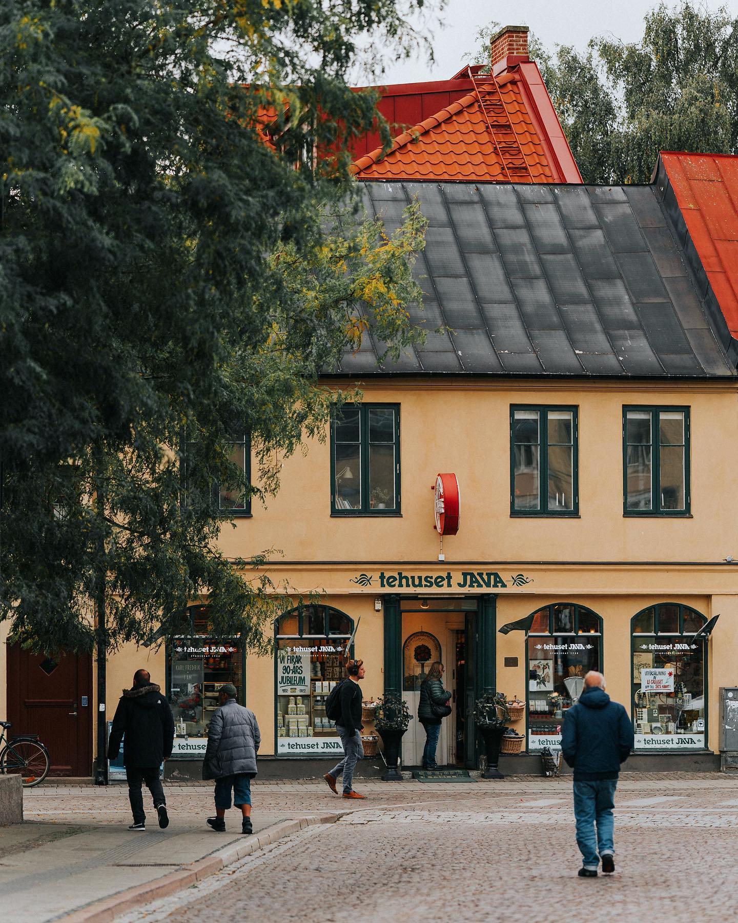 Tehuset Java - Hoppas alla får en riktigt fin fredag 🍁☕️... | Facebook