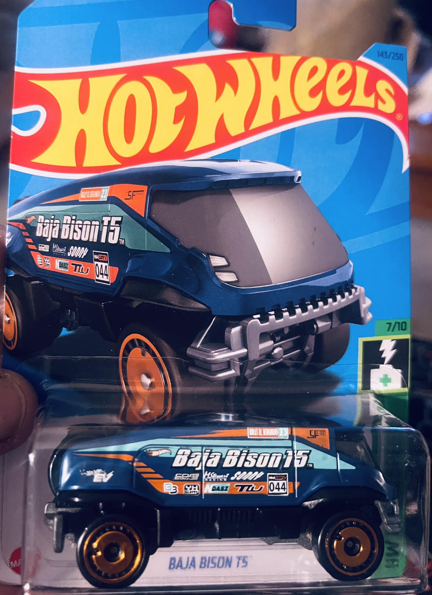 Vintage hill climb car with V16 motor and dually