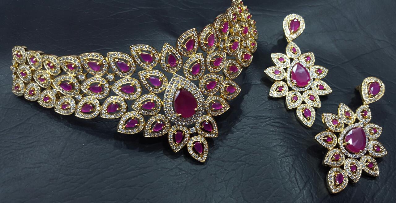JEWEL RACK