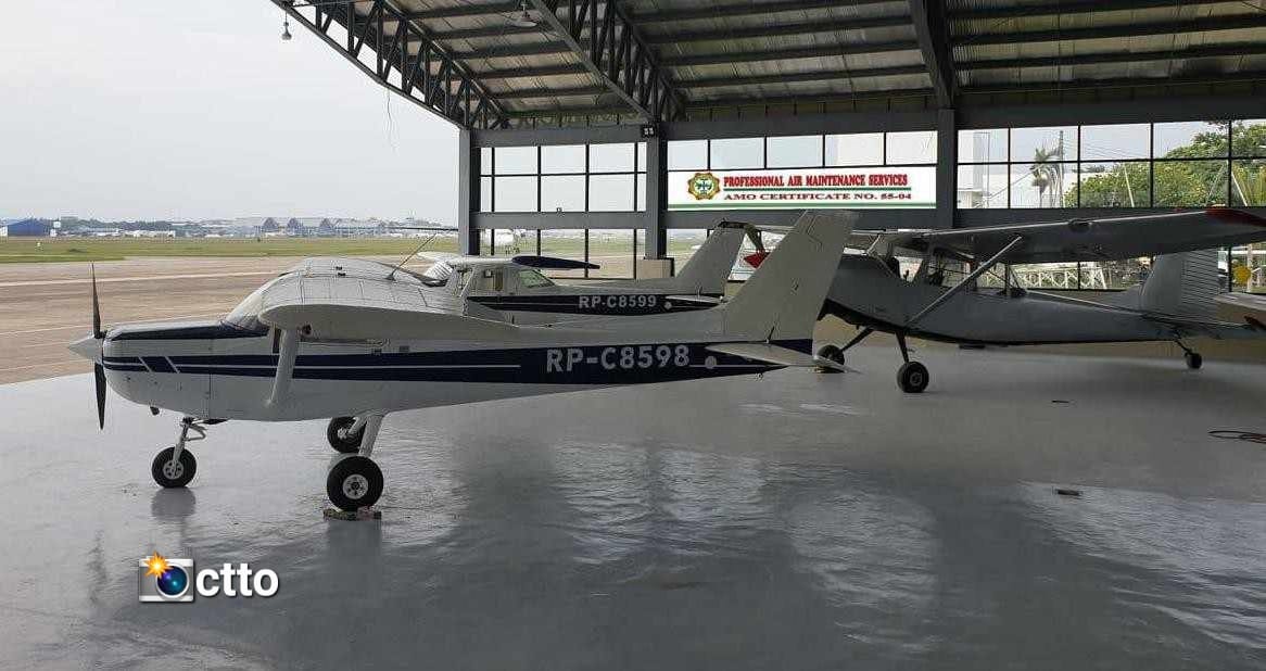 PTV - JUST IN: Mapukpukaw ti white and blue stripes two-seater Cessna ...